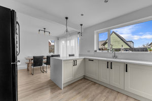 Photo 21- click for photo gallery